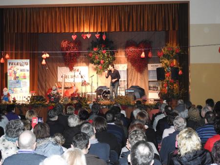 Valentinov glasbeno-humoristični koncert Franca Gorze z gosti 13